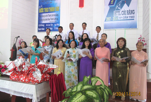 BỒI LINH TRUNG NI&Ecirc;N TẠI HỘI TH&Aacute;NH C&Aacute;I RĂNG - TP. CẦN THƠ