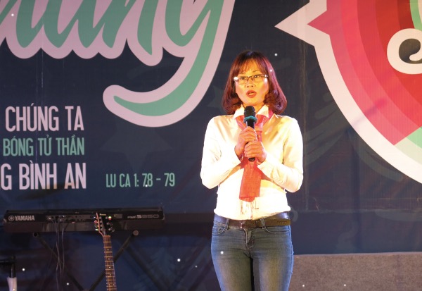 Hơn 25 thân hữu tiếp nhận Chúa qua đêm Truyền giảng “Bài Ca Chiến Thắng”