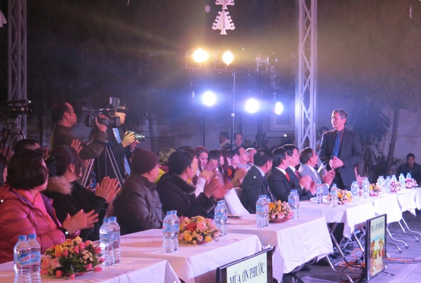 Hơn 25 thân hữu tiếp nhận Chúa qua đêm Truyền giảng “Bài Ca Chiến Thắng”
