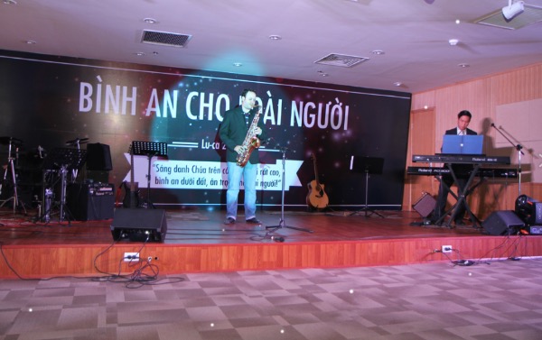 38 Th&acirc;n hữu tiếp nhận Ch&uacute;a qua buổi truyền giảng tại Điểm nh&oacute;m Mỹ Đ&igrave;nh