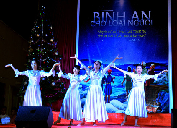 truyền giảng gi&aacute;ng sinh tại ht nghị đức