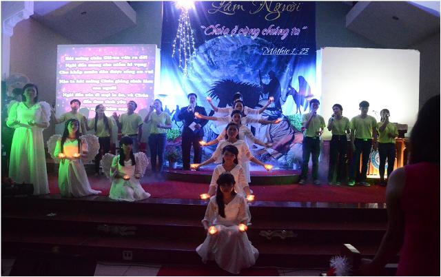 HT Phúc Âm Toàn Vẹn Tôn Vinh Chúa GS 2014 - 1