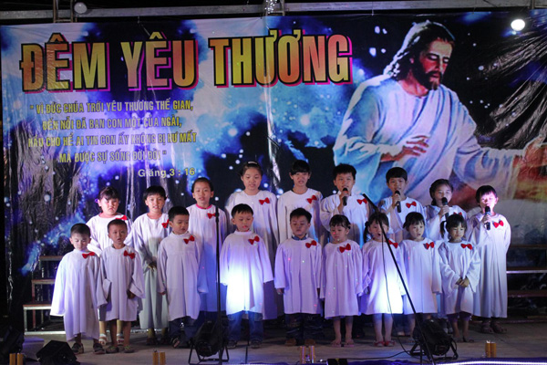  Truyền Giảng M&ugrave;a Gi&aacute;ng Sinh 2014 Tại C&aacute;c Địa Phương