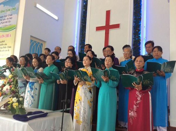 HỘI ĐỒNG BỒI LINH CHI HỘI H&Ograve;N ĐẤT-KI&Ecirc;N GIANG.