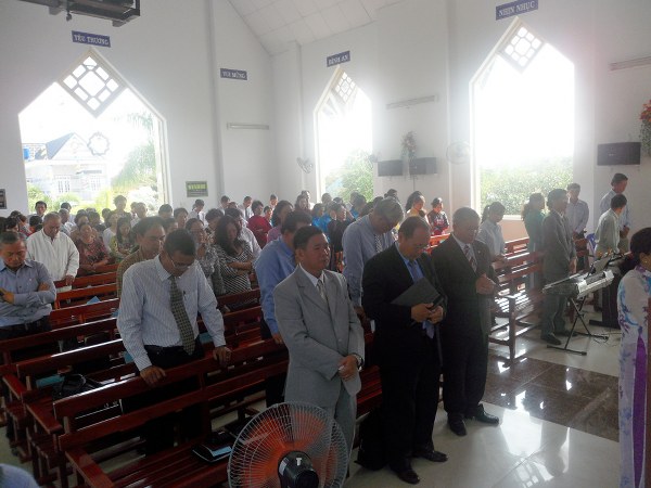 HỘI ĐỒNG BỒI LINH CHI HỘI H&Ograve;N ĐẤT-KI&Ecirc;N GIANG.