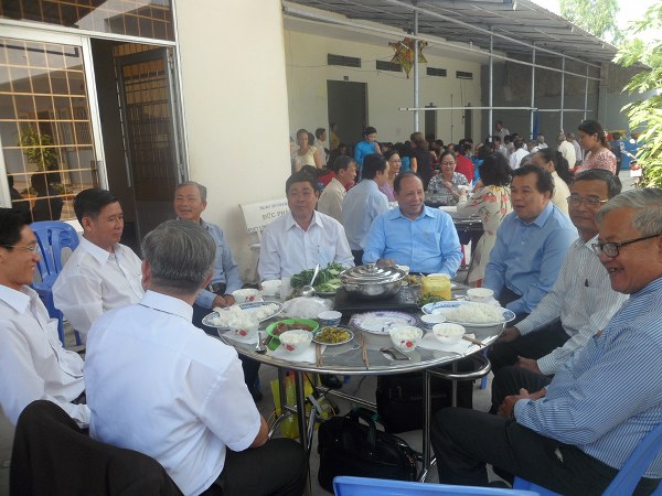 HỘI ĐỒNG BỒI LINH CHI HỘI H&Ograve;N ĐẤT-KI&Ecirc;N GIANG.