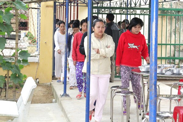 CHƯƠNG TRÌNH TỪ THIỆN TẠI TRUNG TÂM NUÔI DƯỠNG NGƯỜI TÂM THẦN QUẢNG NAM
