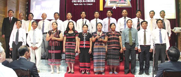 LỄ TẠ ƠN CH&Uacute;A V&Agrave; KH&Aacute;NH TH&Agrave;NH NH&Agrave; THỜ CHI HỘI A CH&Ocirc;M 2