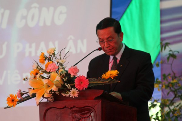 khởi c&ocirc;ng x&acirc;y dựng nh&agrave; thờ b&igrave;nh sơn