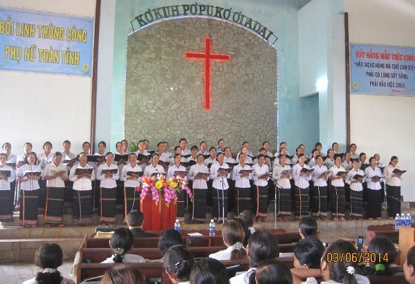 BỒI LINH &ndash; TH&Ocirc;NG C&Ocirc;NG PHỤ NỮ TỈNH GIA LAI TH&Aacute;NG 3/2014