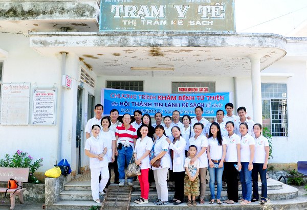 HỘI TH&Aacute;NH KẾ S&Aacute;CH TỔ CHỨC KH&Aacute;M BỆNH TỪ THIỆN