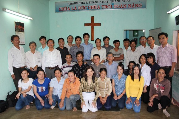 BAN ĐIỀU H&Agrave;NH HT PH&Uacute;C &Acirc;M TO&Agrave;N VẸN VN BỒI LINH THĂM VIẾNG C&Aacute;C GI&Aacute;O HẠT MIỀN TRUNG.