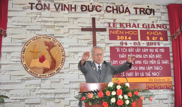 VIỆN TH&Aacute;NH KINH THẦN HỌC: KHAI GIẢNG NI&Ecirc;N HỌC 2014