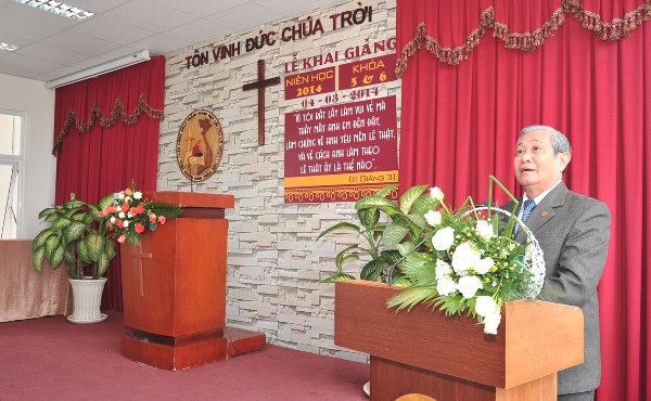 VIỆN TH&Aacute;NH KINH THẦN HỌC: KHAI GIẢNG NI&Ecirc;N HỌC 2014