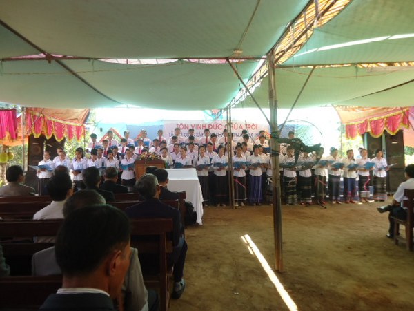 LỄ KHỞI C&Ocirc;NG X&Acirc;Y DỰNG NH&Agrave; THỜ ĐẠ TH&Agrave;M ĐẠ HUOAI, L&Acirc;M ĐỒNG.