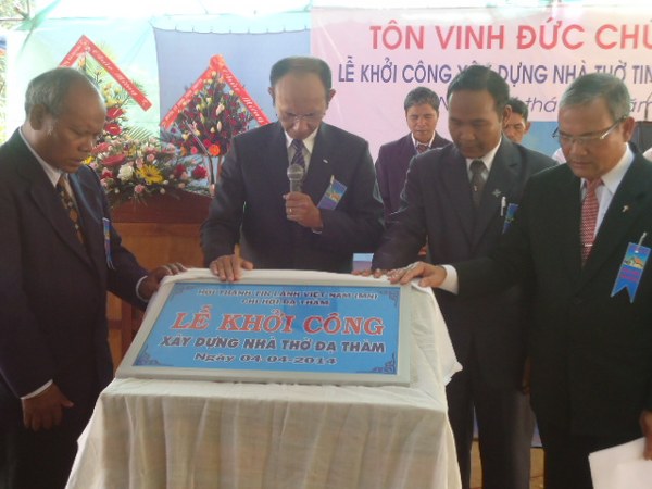 LỄ KHỞI C&Ocirc;NG X&Acirc;Y DỰNG NH&Agrave; THỜ ĐẠ TH&Agrave;M ĐẠ HUOAI, L&Acirc;M ĐỒNG.