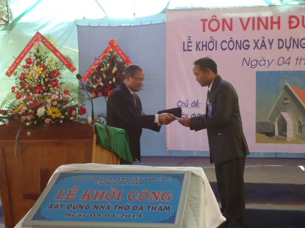 LỄ KHỞI C&Ocirc;NG X&Acirc;Y DỰNG NH&Agrave; THỜ ĐẠ TH&Agrave;M ĐẠ HUOAI, L&Acirc;M ĐỒNG.