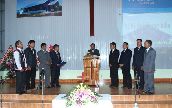 LỄ CUNG HIẾN NH&Agrave; NGUYỆN TIN L&Agrave;NH PLEI BRUK NGOL &ndash; GIA LAI