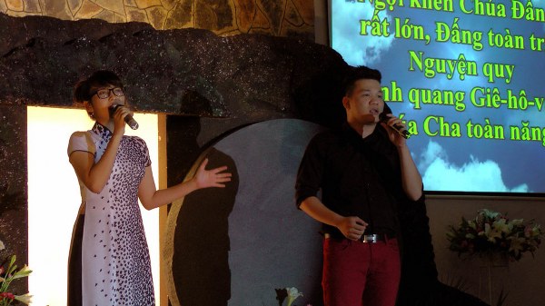 TRUYỀN GIẢNG NH&Acirc;N DỊP MỪNG CH&Uacute;A PHỤC SINH 2014 TẠI NH&Agrave; THỜ T&Ocirc; HIẾN TH&Agrave;NH.