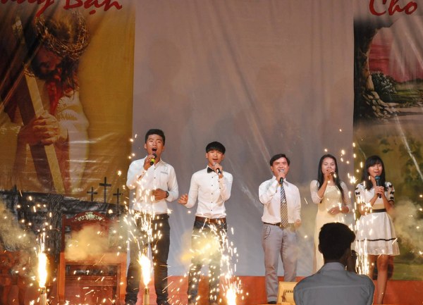 TRUYỀN GIẢNG TẠI V&Otilde; XU &ndash; B&Igrave;NH THUẬN.