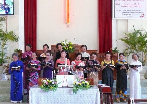 BỒI LINH &TH&Ocirc;NG C&Ocirc;NG CHO PHỤ NỮ 4 HỘI TH&Aacute;NH Ở BẮC B&Igrave;NH THUẬN.