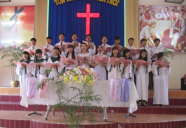 BỒI LINH TẠI HỘI TH&Aacute;NH GIỒNG RIỀNG - KI&Ecirc;N GIANG.