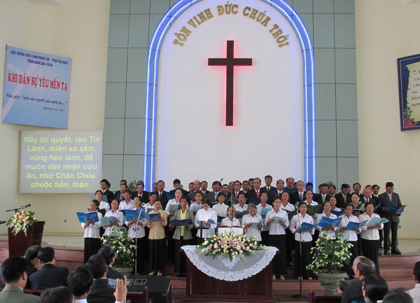 TỈNH ĐĂK LĂK: HỘI ĐỒNG BỒI LINH MỤC SƯ, TRUYỀN ĐẠO VÀ TRƯỞNG ĐIỂM NHÓM