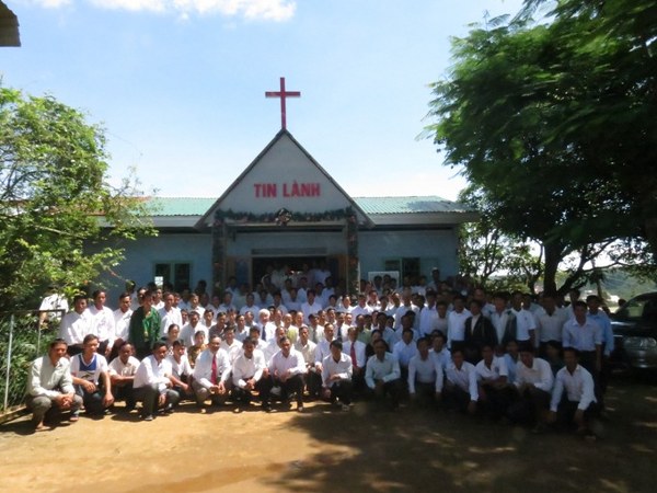 Chụp h&igrave;nh lưu niệm