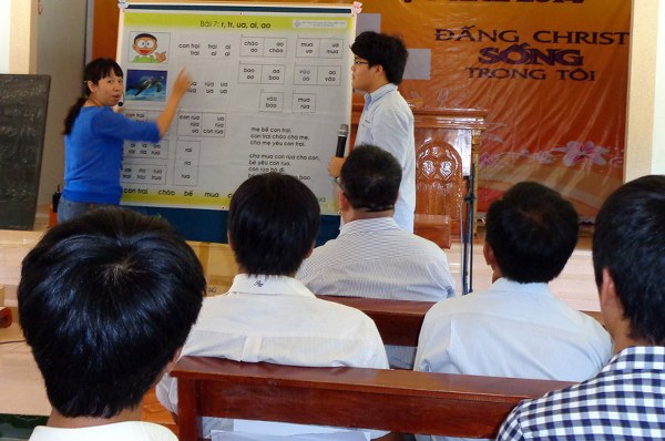 HUẤN LUYỆN NHÂN SỰ PHƯƠNG PHÁP DẠY ĐỌC VÀ VIẾT CHỮ TIẾNG VIỆT.