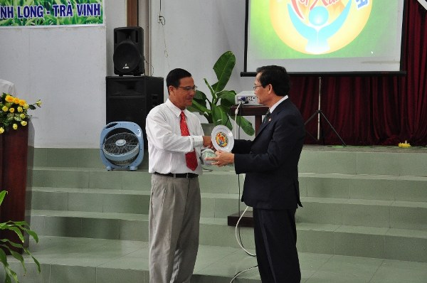 BỒI LINH TH&Ocirc;NG C&Ocirc;NG THANH NI&Ecirc;N TIN L&Agrave;NH KHU VỰC VĨNH LONG & TR&Agrave; VINH