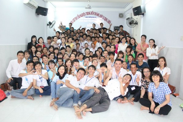 CẦU NGUYỆN PHỤC HƯNG L&Atilde;NH ĐẠO THANH NI&Ecirc;N HỘI TH&Aacute;NH PH&Uacute;C &Acirc;M TO&Agrave;N VẸN VIỆT NAM.