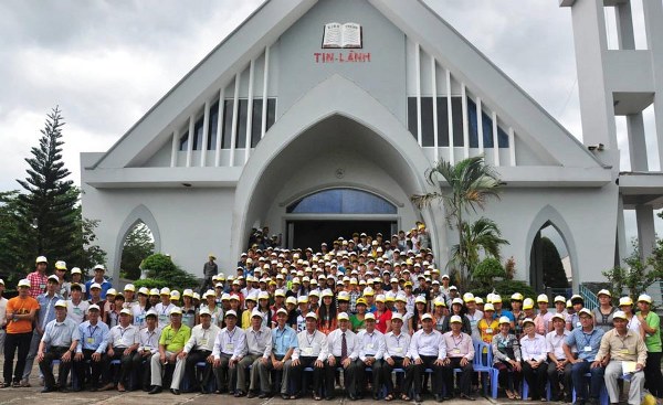 TRẠI H&Egrave; THIẾU NI&Ecirc;N TIN L&Agrave;NH TẠI B&Igrave;NH THUẬN.