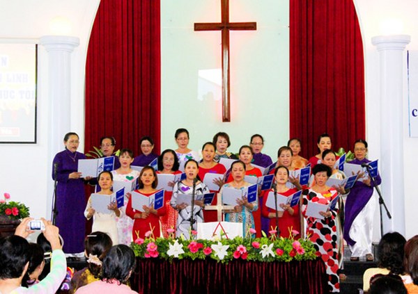 BỒI LINH – THÔNG CÔNG PHỤ NỮ TIN LÀNH THÀNH PHỐ ĐÀ NẴNG