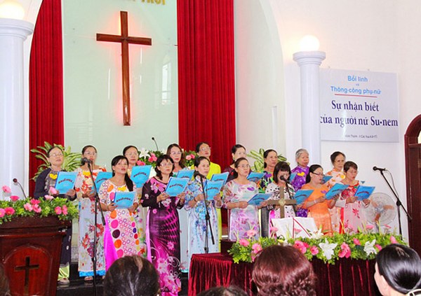 BỒI LINH – THÔNG CÔNG PHỤ NỮ TIN LÀNH THÀNH PHỐ ĐÀ NẴNG