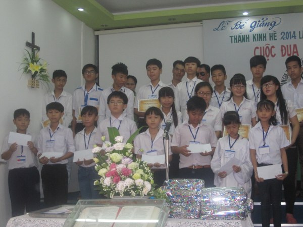 TH&Aacute;NH KINH H&Egrave; LẦN THỨ 13 NĂM 2014 TẠI CHI HỘI B&Igrave;NH THỦY &ndash; CẦN THƠ 