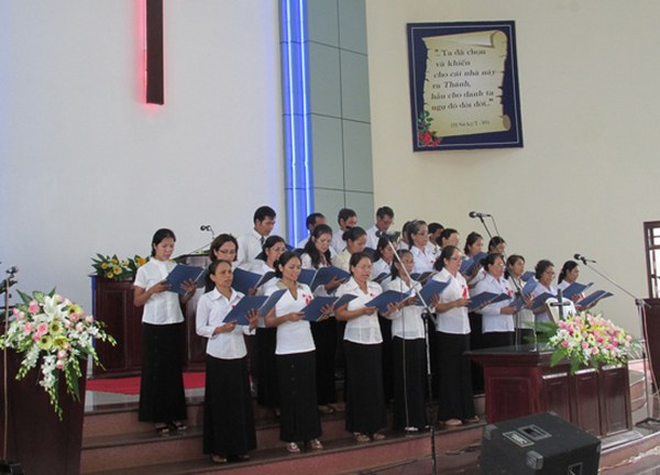 BỒI LINH TRUNG NI&Ecirc;N TẠI CHI HỘI BU&Ocirc;N M&Ecirc; THUỘT