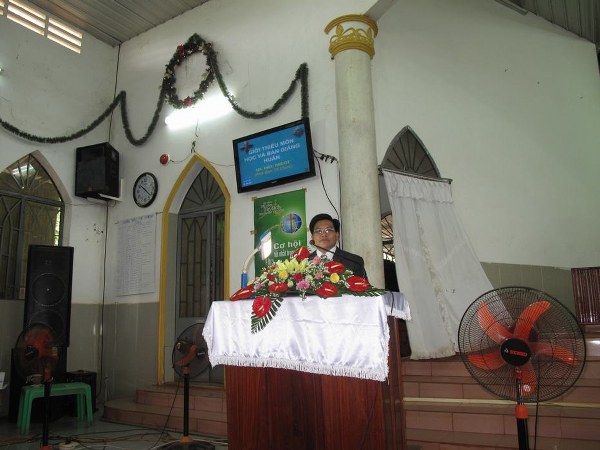 TH&Aacute;NH KINH CĂN BẢN 2014 TRUNG T&Acirc;M 1 TẠI NH&Agrave; THỜ PHƯỚC LONG &ndash; B&Igrave;NH PHƯỚC.