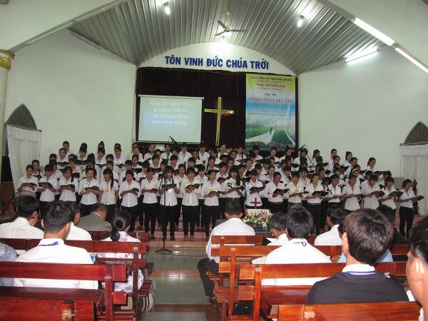 TH&Aacute;NH KINH CĂN BẢN 2014 TRUNG T&Acirc;M 1 TẠI NH&Agrave; THỜ PHƯỚC LONG &ndash; B&Igrave;NH PHƯỚC.