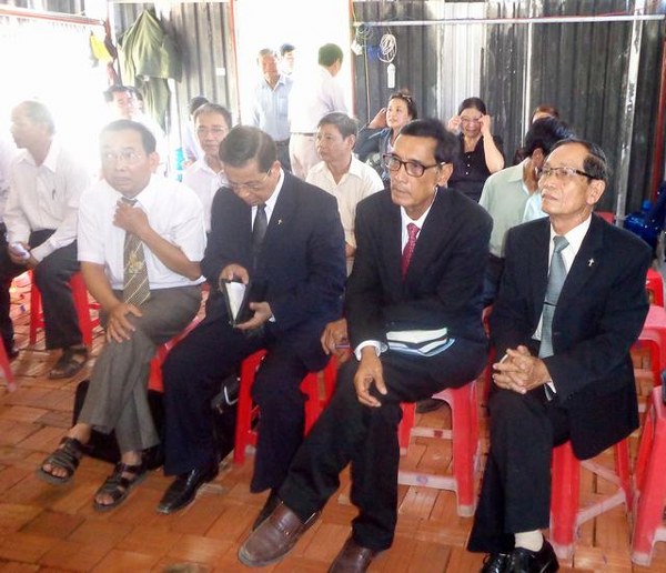 L&Ecirc;̃ KHỞI C&Ocirc;NG X&Acirc;Y DỰNG NHÀ THỜ TIN L&Agrave;NH TP. QUẢNG NGÃI.