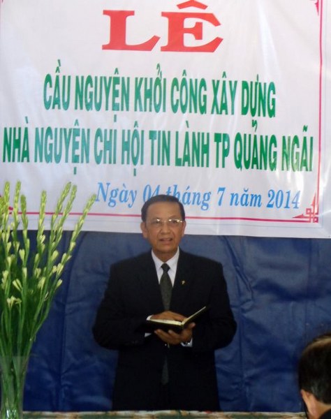 L&Ecirc;̃ KHỞI C&Ocirc;NG X&Acirc;Y DỰNG NHÀ THỜ TIN L&Agrave;NH TP. QUẢNG NGÃI.