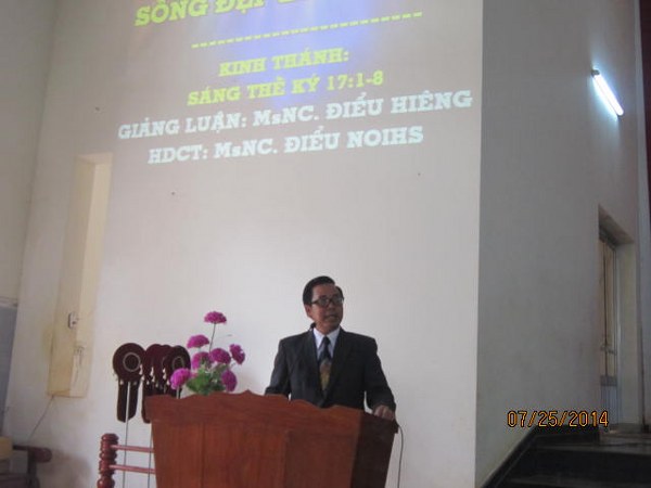 LỄ BẾ GIẢNG KH&Oacute;A TH&Aacute;NH KINH CĂN BẢN TRUNG T&Acirc;M B&Ugrave; ĐĂNG, B&Igrave;NH PHƯỚC.