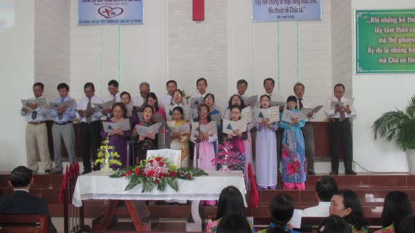 chương tr&igrave;nh bồi linh, th&ocirc;ng c&ocirc;ng tại c&aacute;i răng