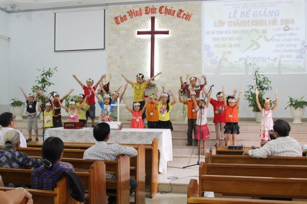 KINH TH&Aacute;NH H&Egrave; TẠI HTTL DƯƠNG Y&Ecirc;N