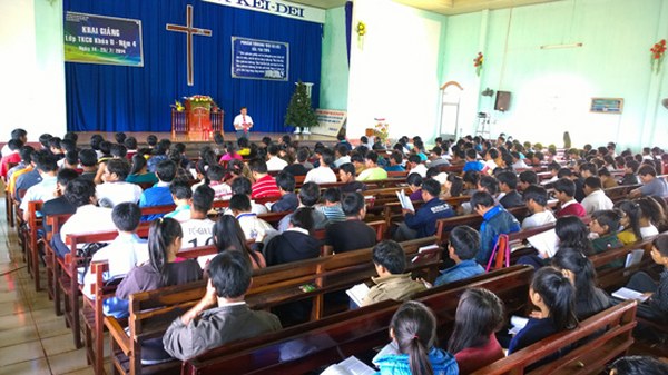 KH&Oacute;A TH&Aacute;NH KINH CĂN BẢN TẠI GIA LAI