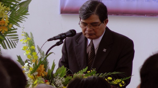 kh&aacute;nh th&agrave;nh nh&agrave; thờ Song Ph&uacute; Vĩnh Long