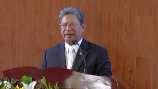 kh&aacute;nh th&agrave;nh nh&agrave; thờ Song Ph&uacute; Vĩnh Long