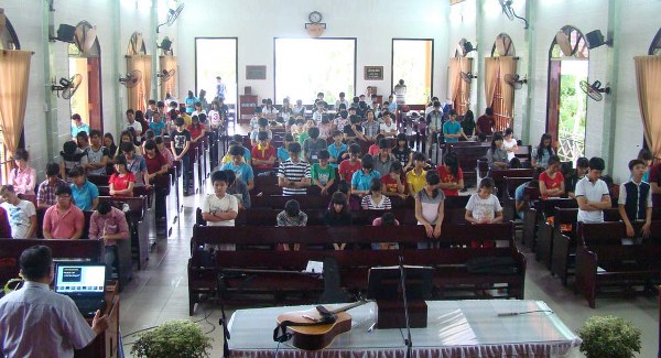 TRẠI H&Egrave; THIẾU NI&Ecirc;N TIN L&Agrave;NH TẠI TP. CẦN THƠ NĂM 2014