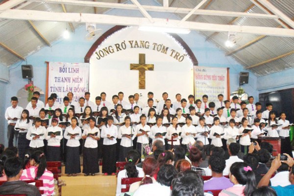 GẦN 2.600 NGƯỜI THAM DỰ BỒI LINH THANH NI&Ecirc;N PH&Iacute;A BẮC TỈNH L&Acirc;M ĐỒNG