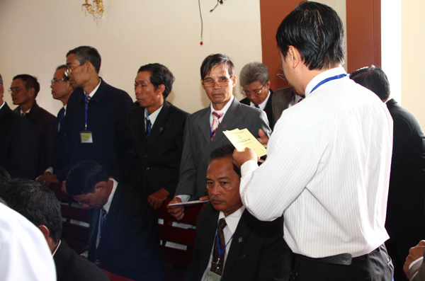 chương tr&igrave;nh Bầu cử v&agrave; Thảo luận