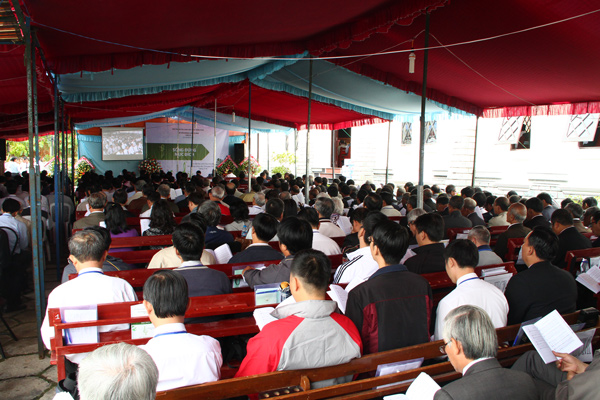 chương tr&igrave;nh Bầu cử v&agrave; Thảo luận